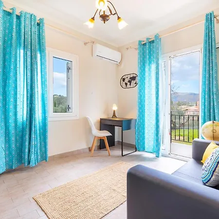 Spyrelia With Private Pool & Outdoor Hot Tub Dassia (Corfu)